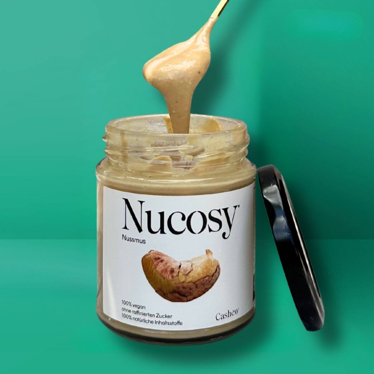 Sanftes Cashewmus von Nucosy – 100 % Cashews, cremige Konsistenz, clean und vegan.